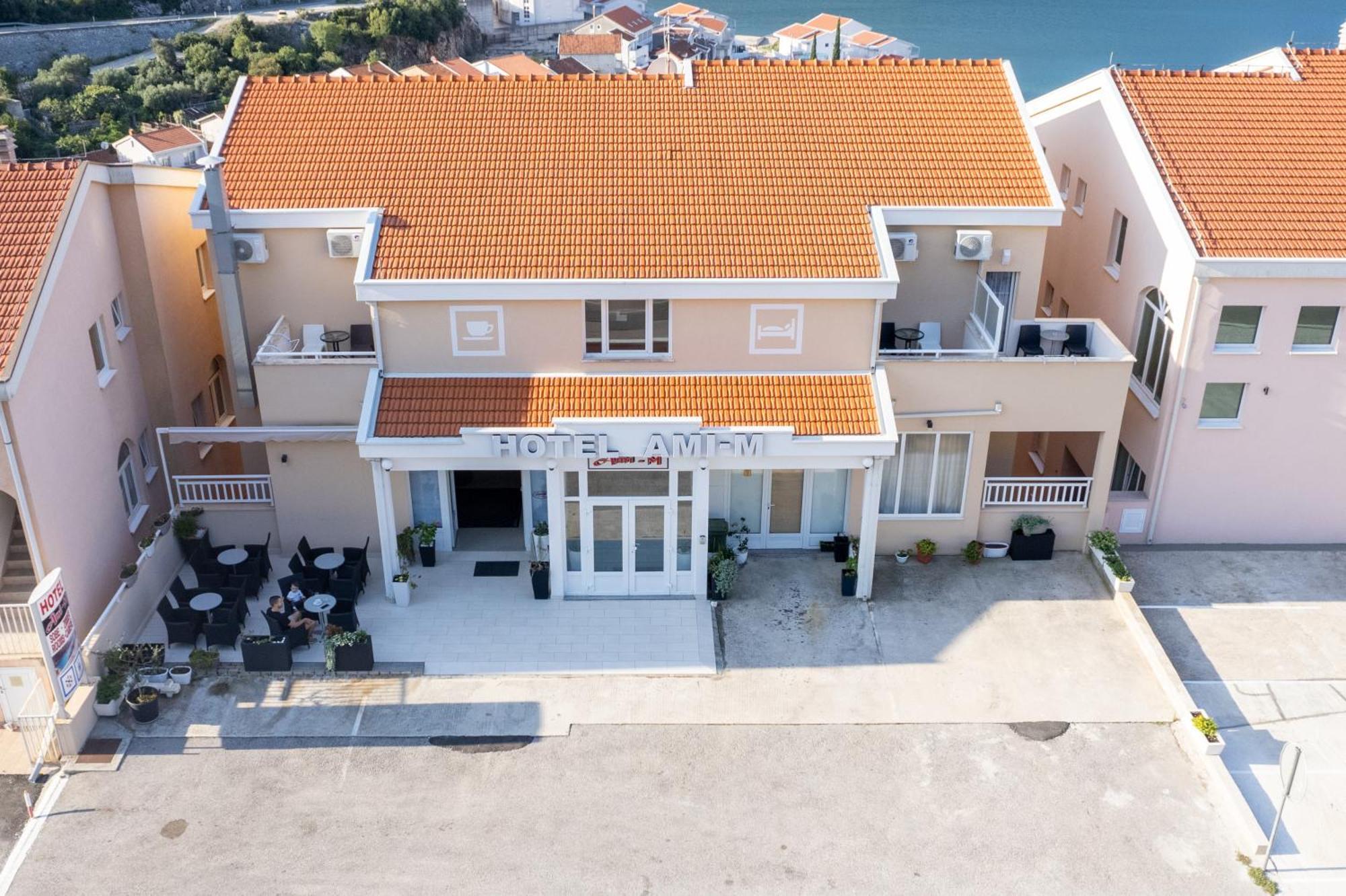Hotel Ami - M Neum Εξωτερικό φωτογραφία