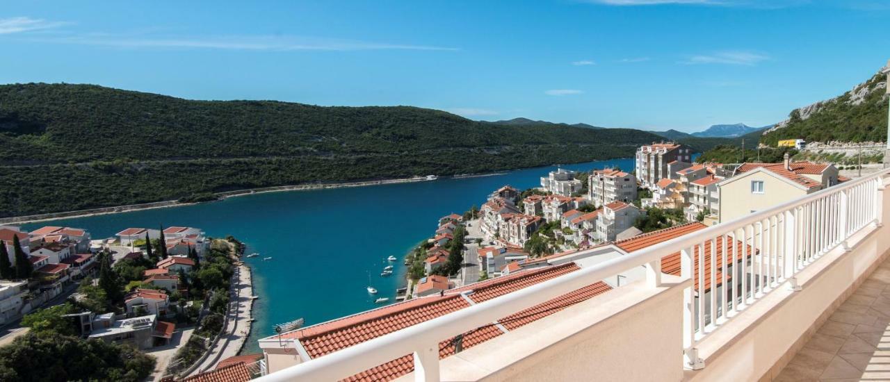 Hotel Ami - M Neum Εξωτερικό φωτογραφία